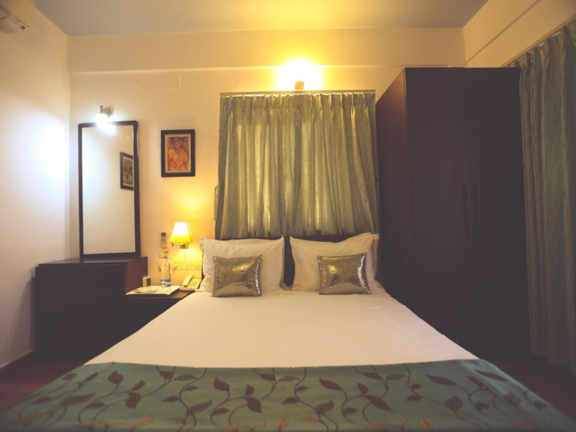 Hotel Casa Broadway Kolkata Eksteriør bilde